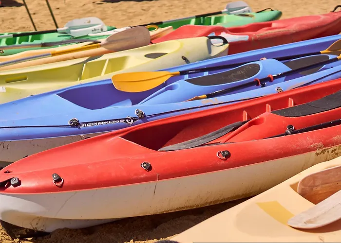 Lägenhet Homely Flat Few Minutes From The - Beahost