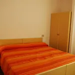 Homely Flat Few Minutes From The - Beahost *