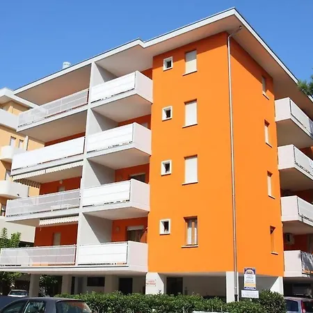 Homely Flat Few Minutes From The - Beahost Апартаменты Бибионе