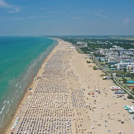 Homely Flat Few Minutes From The - Beahost * Bibione