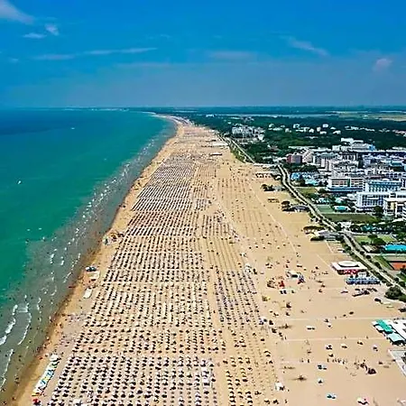 Homely Flat Few Minutes From The - Beahost Apartment Bibione